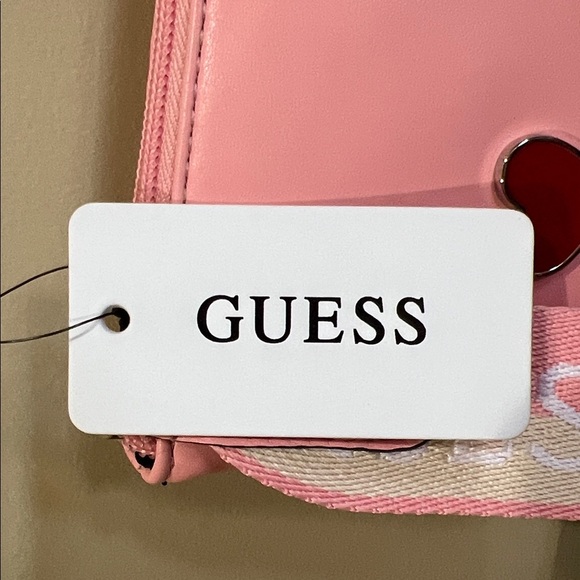 Guess | Clutch/Cosmetic/Travel Bag - Picture 3 of 16